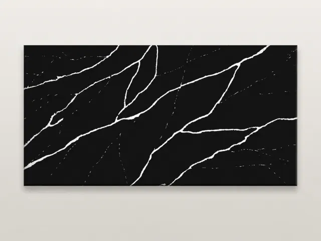 Nero Marquina quartz surface